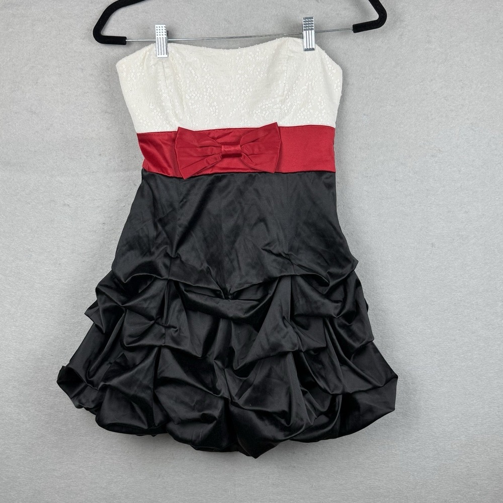 Ruby Rox Red & Black Strapless Bubble Hem Tie Back Y2K Hoco Formal Dress‎ Sz 9